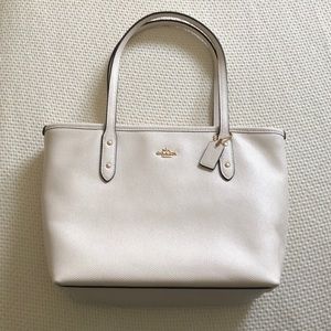 NWOT- Coach Purse 👜
